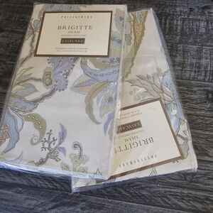 Pottery Barn Brigette standard size shams(2)